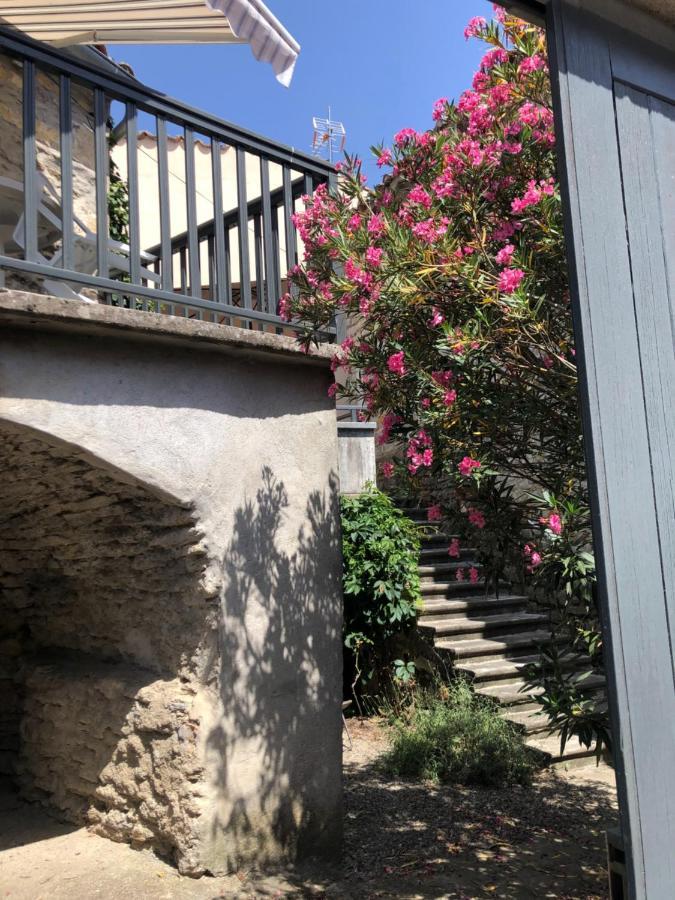 Gite La Serre - Maison De Village Au Calme Et Au Coeur Des Plus Beaux Sites Ardechois Grospierres Exterior photo